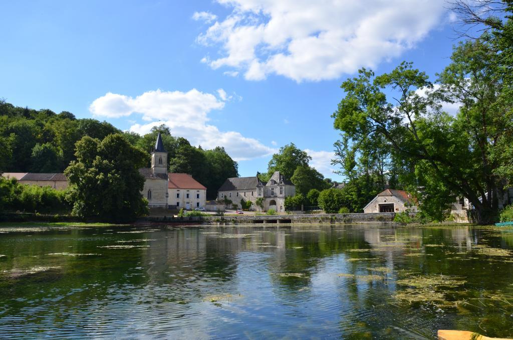 Bed and Breakfast Gentilhommiere Eaux Bleues Ecot-la Combe Екстер'єр фото