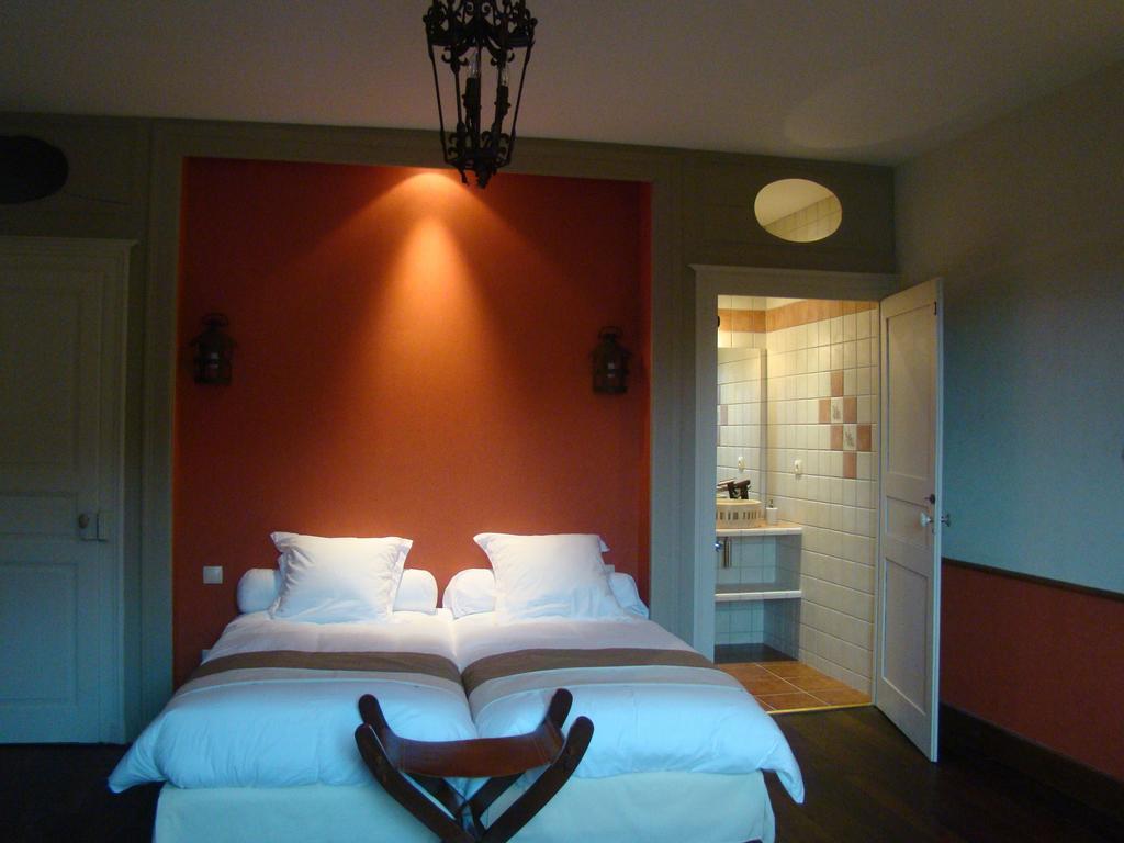 Bed and Breakfast Gentilhommiere Eaux Bleues Ecot-la Combe Екстер'єр фото